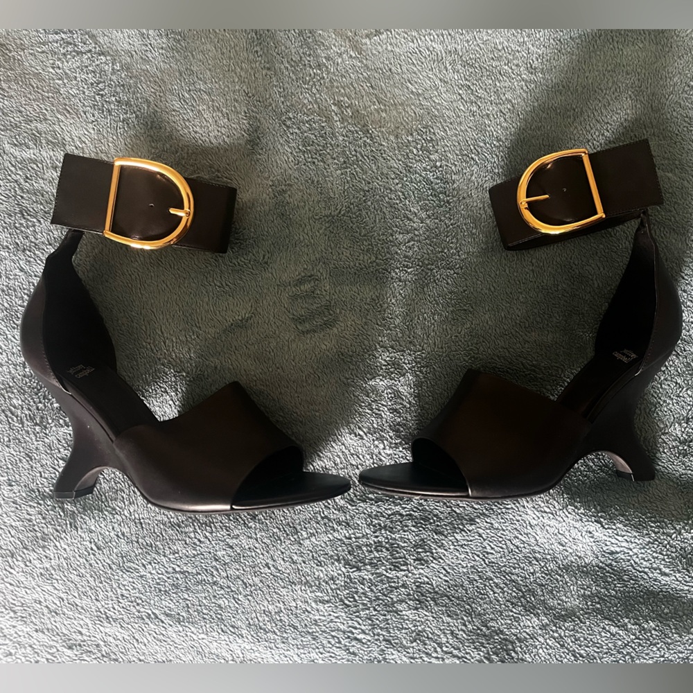 Jeffrey Campbell Black Heels with Gold Buckle - Picture 6 of 6